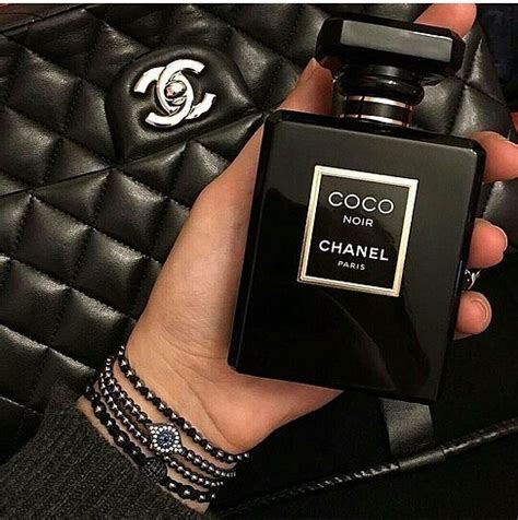 coco chanel noir notaları